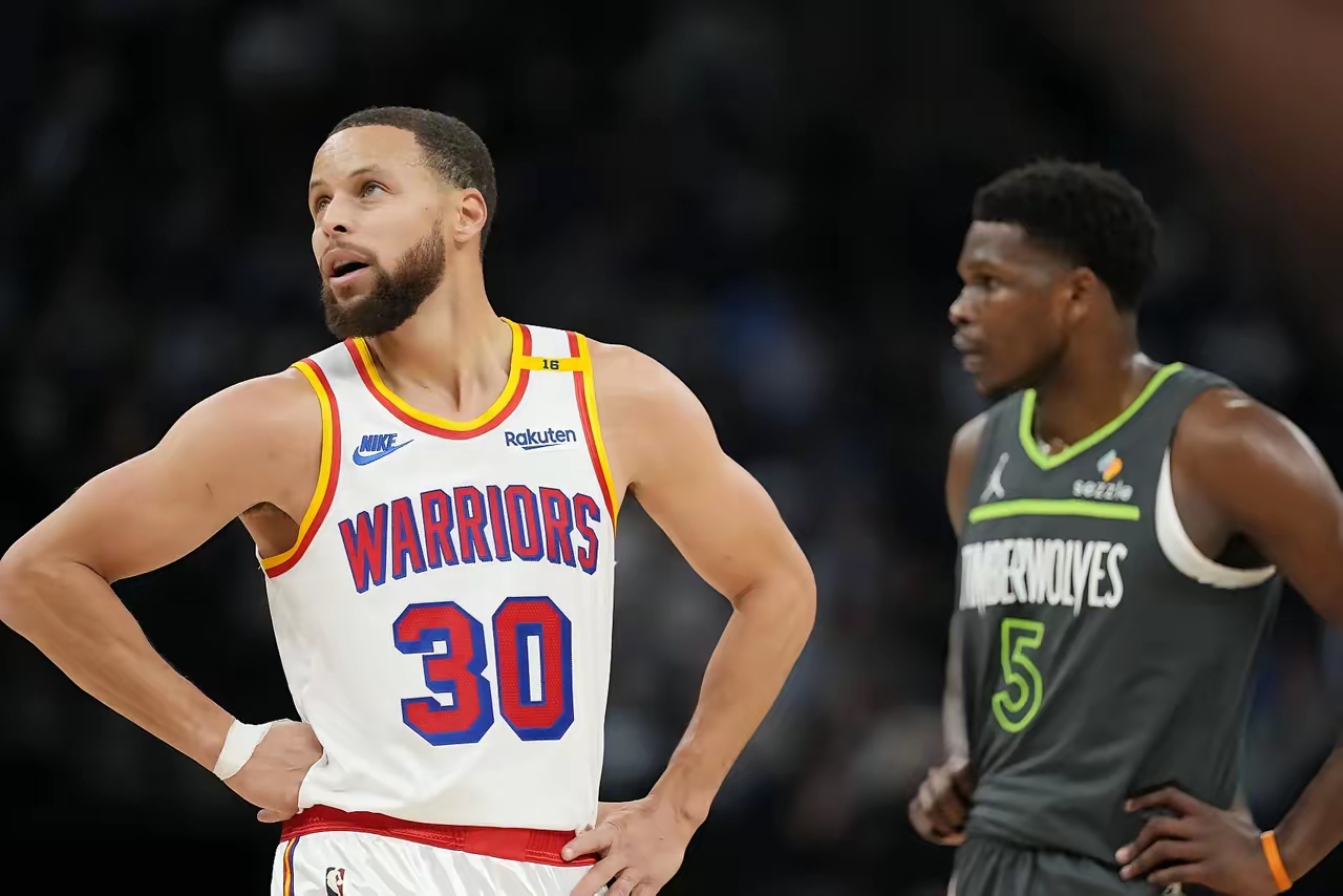 勇士B队绝杀快船，西蒙斯制霸全场的简单介绍