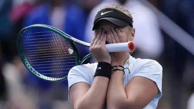 爆冷！网球强队意外出局震惊全场的简单介绍