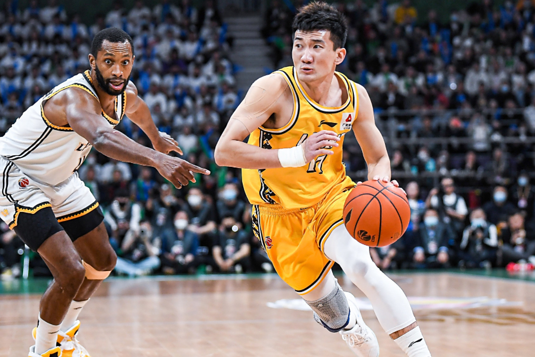 包含浙江队力克火箭，孙铭徽点燃赛场的词条